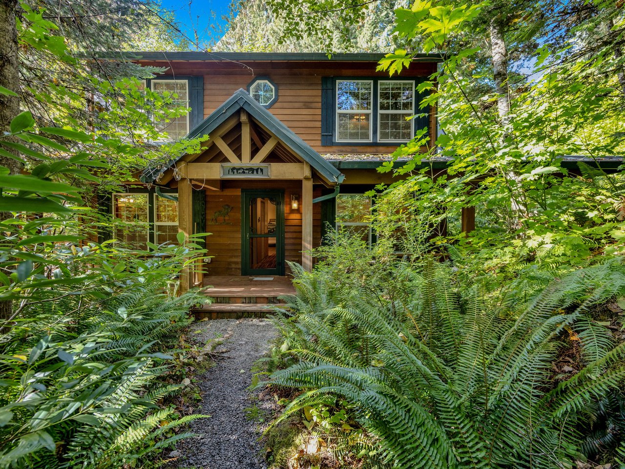 Moose Manor- Entry