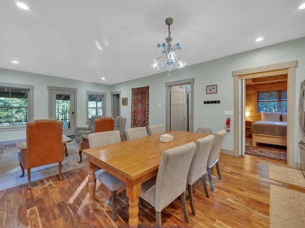 4-web-or-mls-20251015-1745