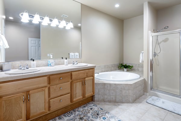 King Suite Bathroom