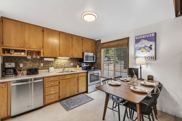 Muskrat 3- Kitchen