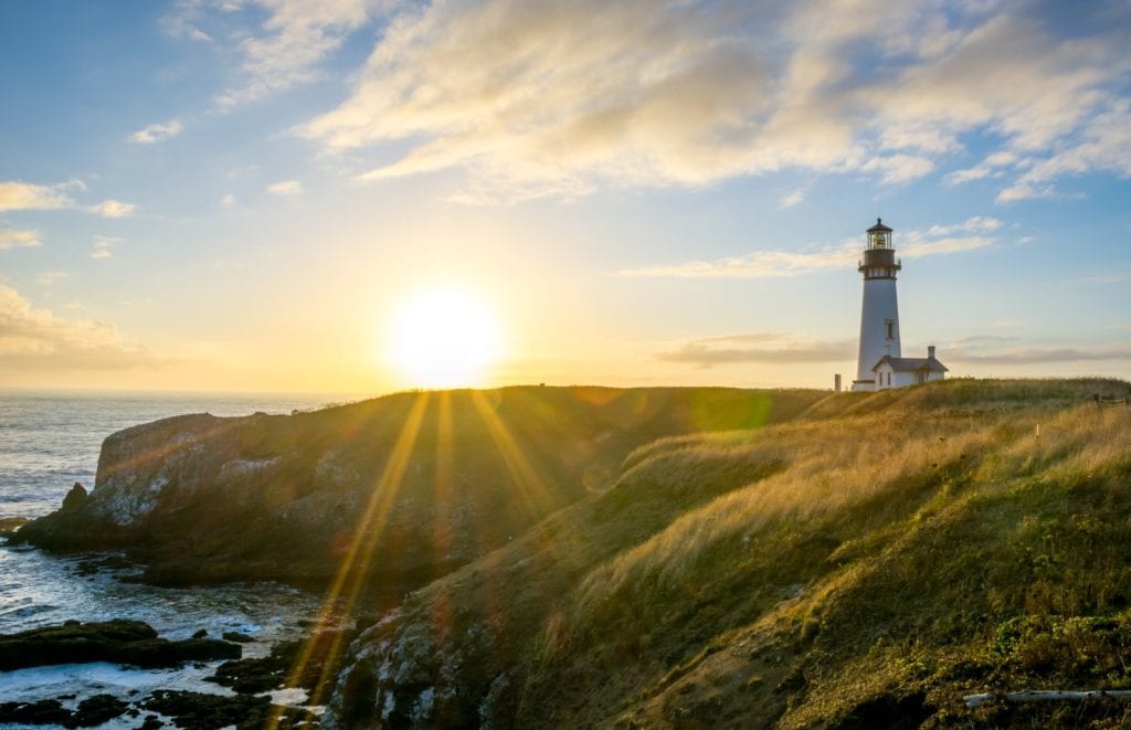 Everything You Need to Know About the Yaquina Head Lighthouse